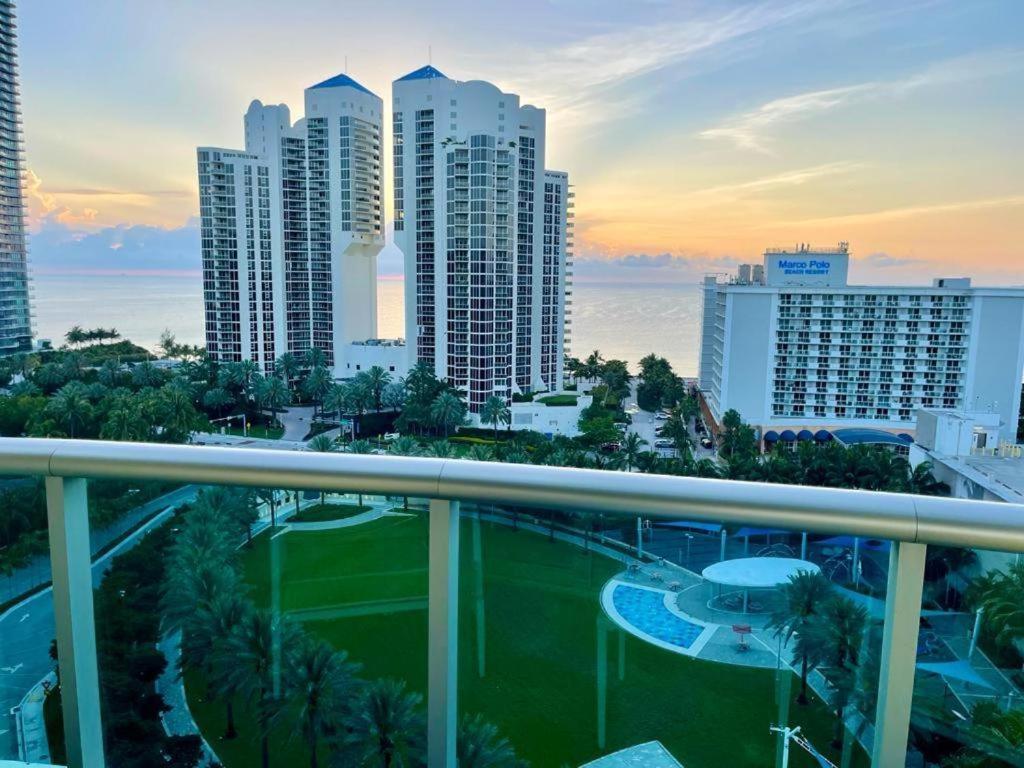 Miami Beach Collins Ave Apartments Free Parking Sunny Isles Beach Eksteriør bilde