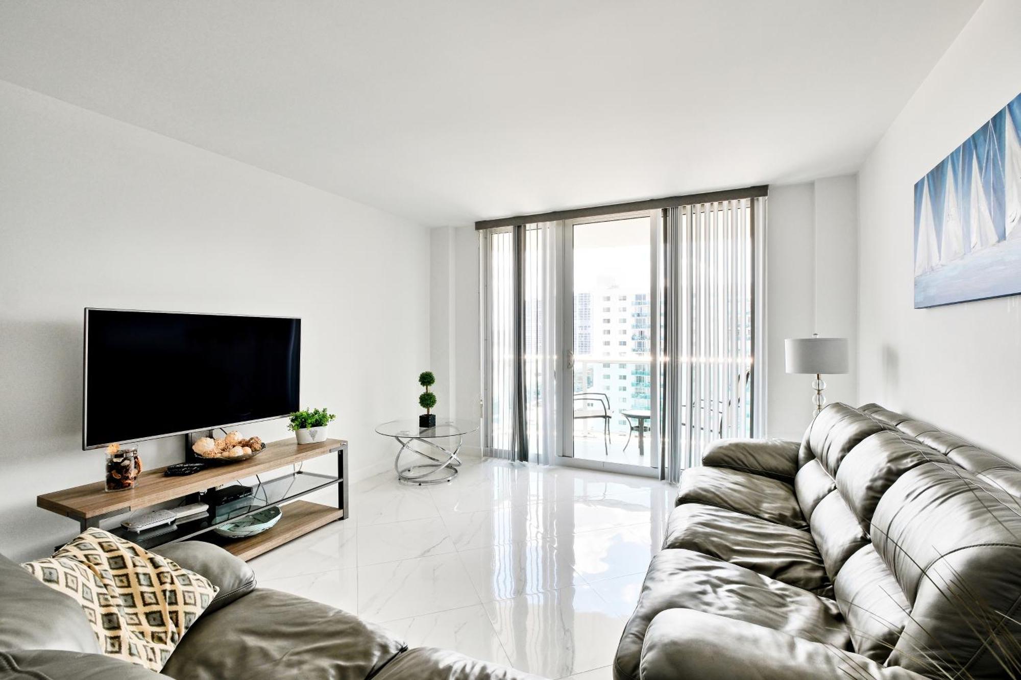 Miami Beach Collins Ave Apartments Free Parking Sunny Isles Beach Rom bilde